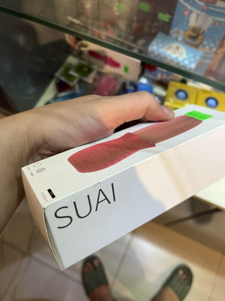 Lưỡi liếm âm đạo SUAI đá cực phê liếm cực mê