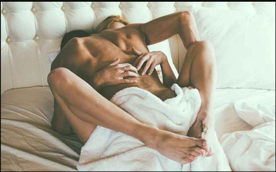 Vì sao đàn ông thường thích quan hệ mạnh